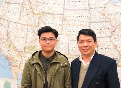 Tiến sĩ y tế Mỹ chọn chương trình Trung học - Cao đẳng cộng đồng kép (High school completion program) cho con trai