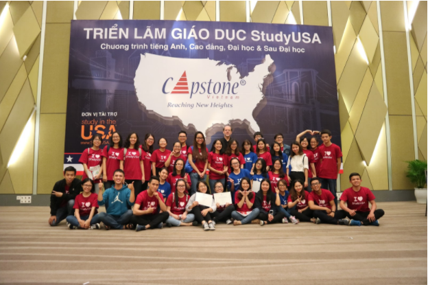 THAM GIA TÌNH NGUYỆN VIÊN, TRẢI NGHIỆM VĂN HOÁ QUỐC TẾ - TUYỂN 200 BẠN CHO TRIỂN LÃM GIÁO DỤC MÙA XUÂN 2018