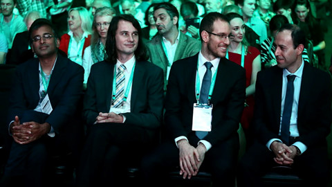 Từ vị trí người tị nạn tới chủ nhân huy chương Toán học Fields danh giá