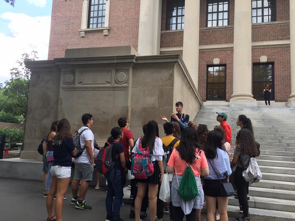 Chi 3-4 tỉ USD du học: Sẽ còn tăng tiếp, tăng nữa