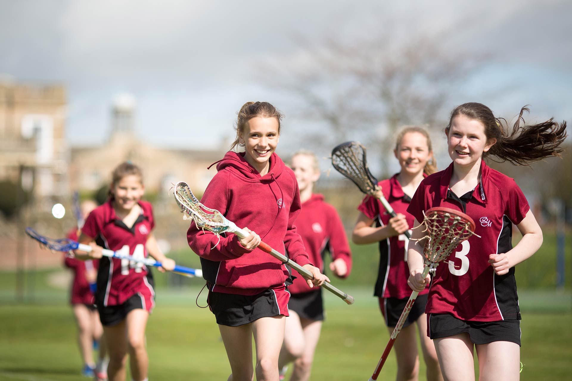 Queen Margaret's School - Nơi học sinh được phát triển toàn diện và vượt qua giới hạn bản thân!