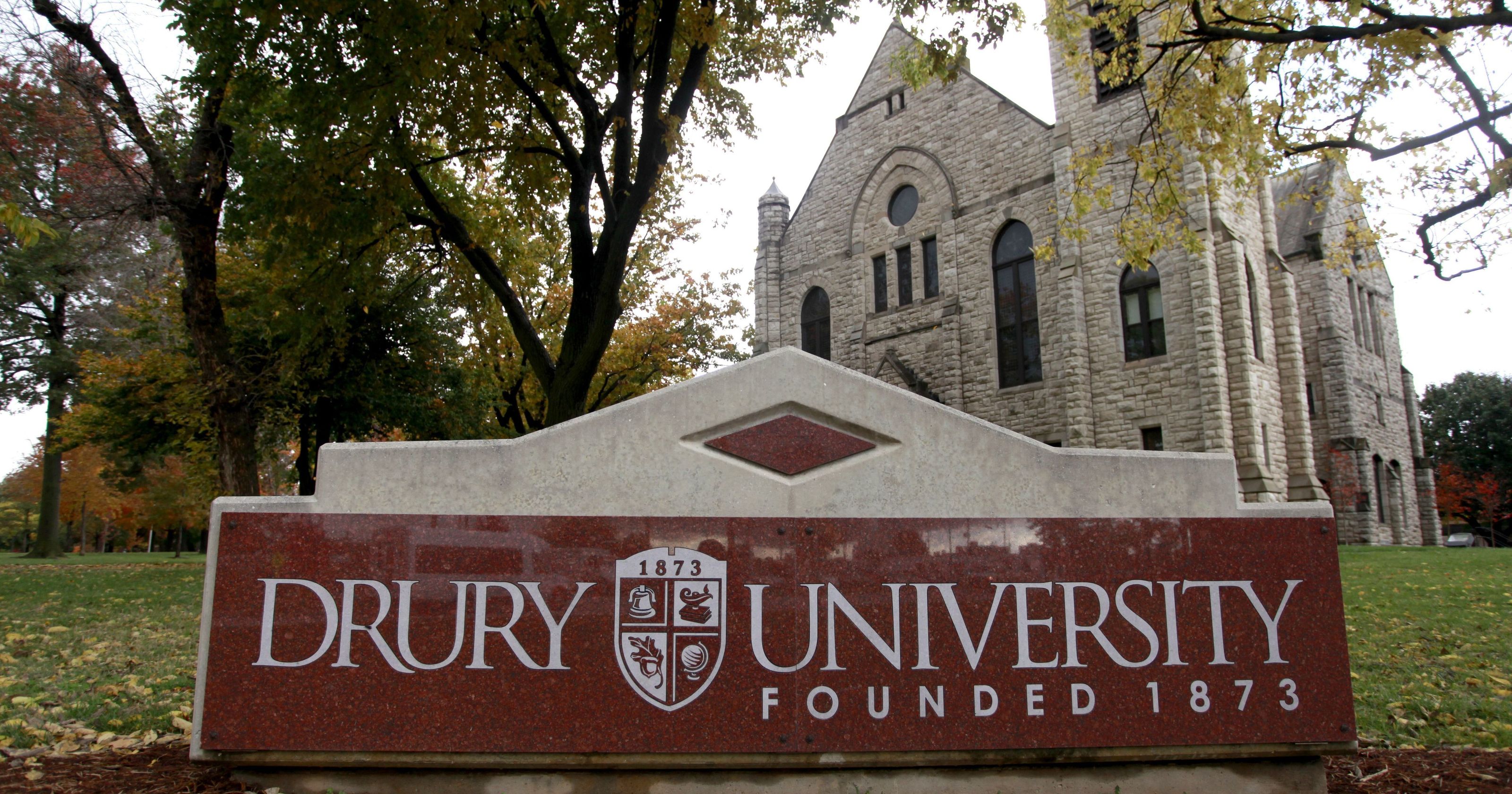 DRURY UNIVERSITY: Trường top khu vực trung tây nước Mỹ - học bổng từ $13.000 cho kỳ học mùa thu dành cho học sinh quốc tế (hạn 15/6)