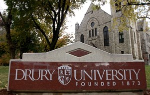 DRURY UNIVERSITY: Trường top khu vực trung tây nước Mỹ - học bổng từ $13.000 cho kỳ học mùa thu dành cho học sinh quốc tế (hạn 15/6)