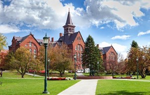 Cơ hội giành học bổng lên tới $10 000/ năm tại THE UNIVERSITY OF VERMONT – top những trường đại học tốt nhất nước Mỹ