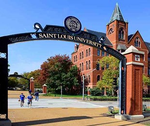SAINT LOUIS UNIVERSITY - Ngôi trường bước ra từ cổ tích với kiến trúc cổ kính tuyệt đẹp tại bang Missouri