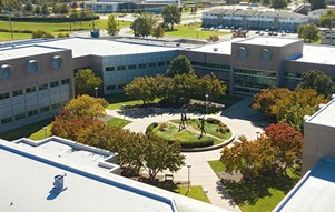Đại học quốc tế Pittsburg State, Kansas - học bổng hấp dẫn lên đến $2000