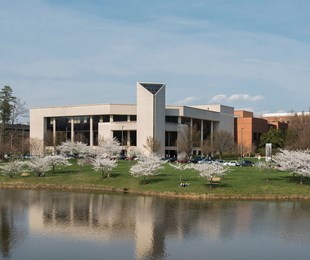 George Mason University (GMU) - trường đại học công lập “xịn sò” với vị thế dẫn đầu bang Virginia