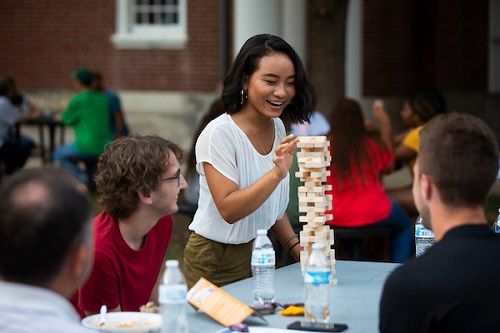 TRẢI NGHIỆM NỀN GIÁO DỤC TUYỆT VỜI, KẾT NỐI NGHỀ NGHIỆP LỚN MẠNH NGAY TẠI ĐẠI HỌC KENTUCKY