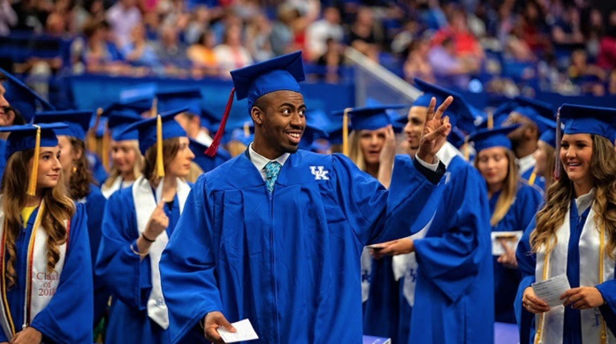 HỌC BỔNG ĐẾN 100% TRƯỜNG ĐẠI HỌC CÔNG LẬP NGHIÊN CỨU HÀNG ĐẦU MỸ