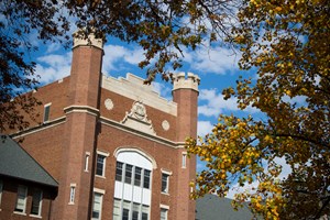 Tham gia buổi trò chuyện cùng Tiến sĩ Phil Hull - Giám đốc Trung tâm  Quốc tế trường Đại học Northwest Missouri, cơ hội giành học bổng khủng 80%