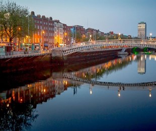 Giáo dục tại Ireland ngang bằng chất lượng Anh Quốc nhưng chi phí thấp hơn gấp 4 lần