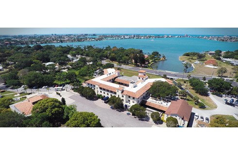 Admiral Farragut Academy