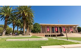 California State University, Northridge, The Tseng College 