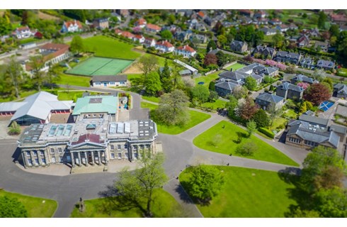	Dollar Academy