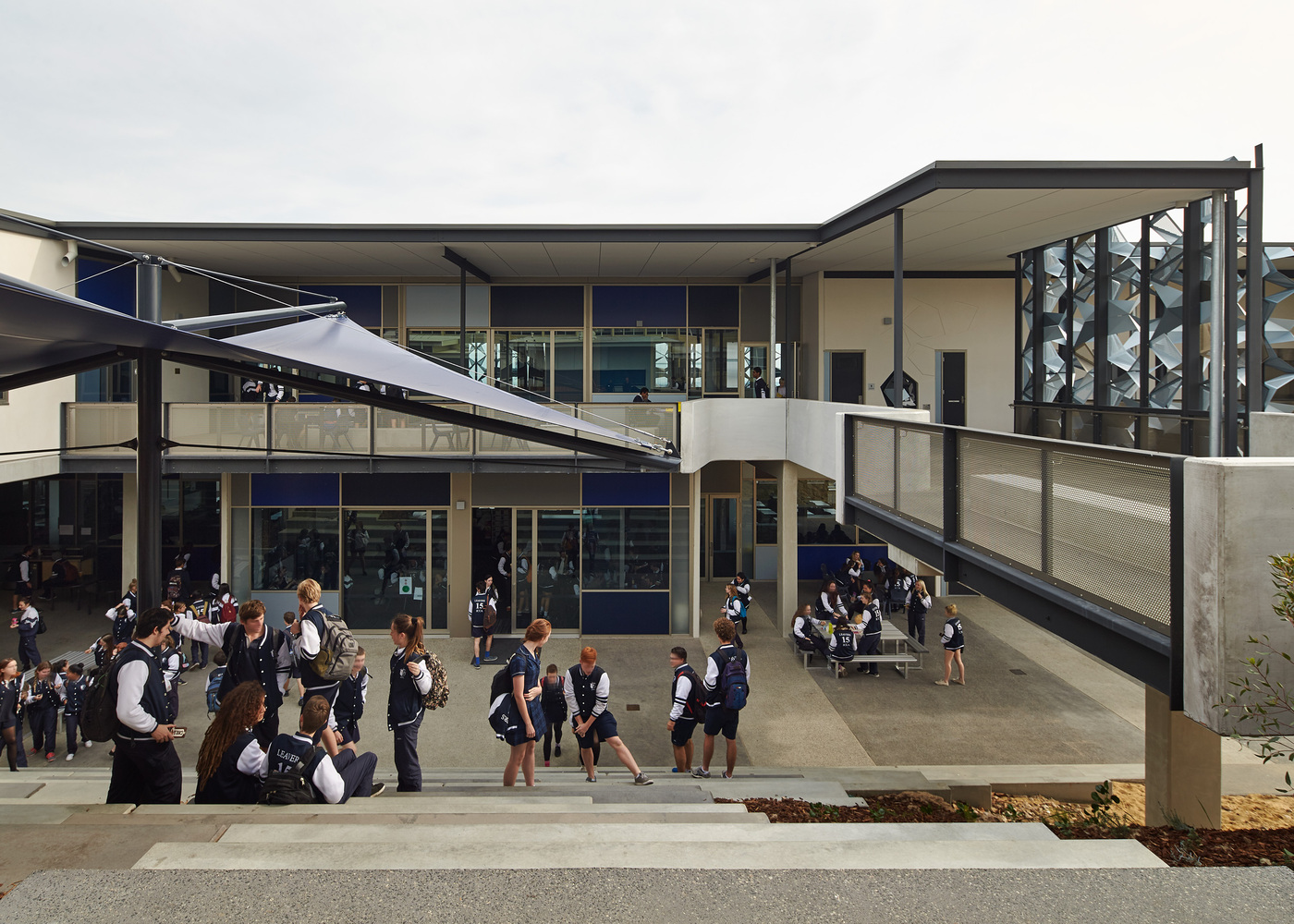 Du học tại xứ sở Kangaroo - Giành học bổng 3500 aud ngay tại Curtin College