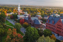 Học bổng lên tới $10 000 năm tại the University Of Vermont – Top 100 trường đại học tốt nhất nước Mỹ 