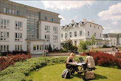 Đại học GLOUCESTERSHIRE - TOP những trường tốt nhất Vương Quốc Anh