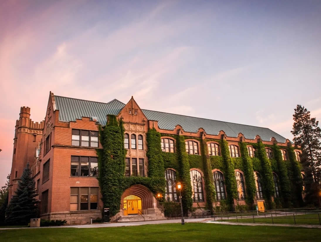 University of Idaho - Môi trường học danh tiếng dành cho các sinh viên đam mê nghiên cứu và thử thách!