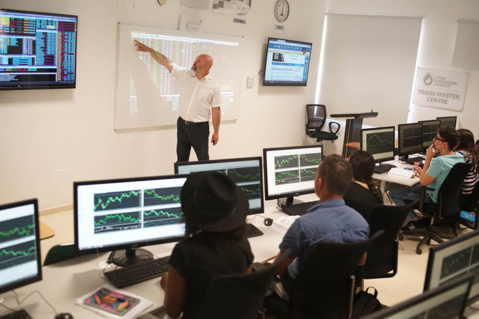 CHI PHÍ HỢP LÝ CÙNG CƠ HỘI HỌC BỔNG LÊN ĐẾN 100% TẠI CYPRUS INTERNATIONAL UNIVERSITY