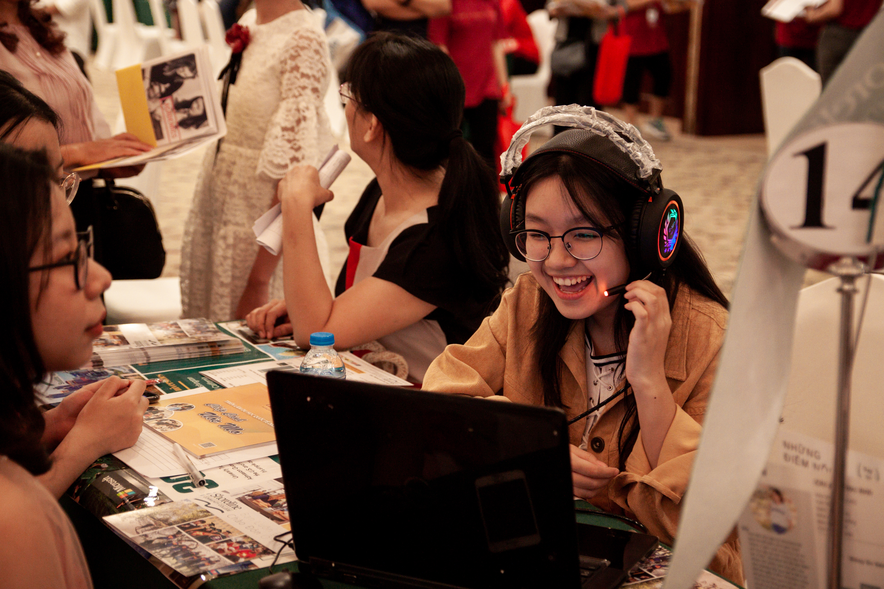 Ngày Hội Học Bổng Du Học Trực Tuyến Tháng 032022 - Hành Trình Mới Mở Ra Cơ Hội Mới