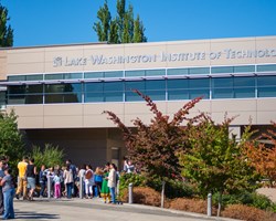 Du học Mỹ tại Lake Washington Institute of Technology