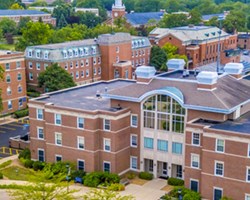 Cơ hội nhận học bổng 100% và khoản trợ cấp 1000USD từ Elmhurst University ( mỹ )