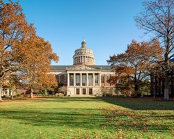 Săn hoc bổng toàn phần UNIVERSITY OF ROCHESTER - #34 Đại học Quốc gia Hoa Kỳ