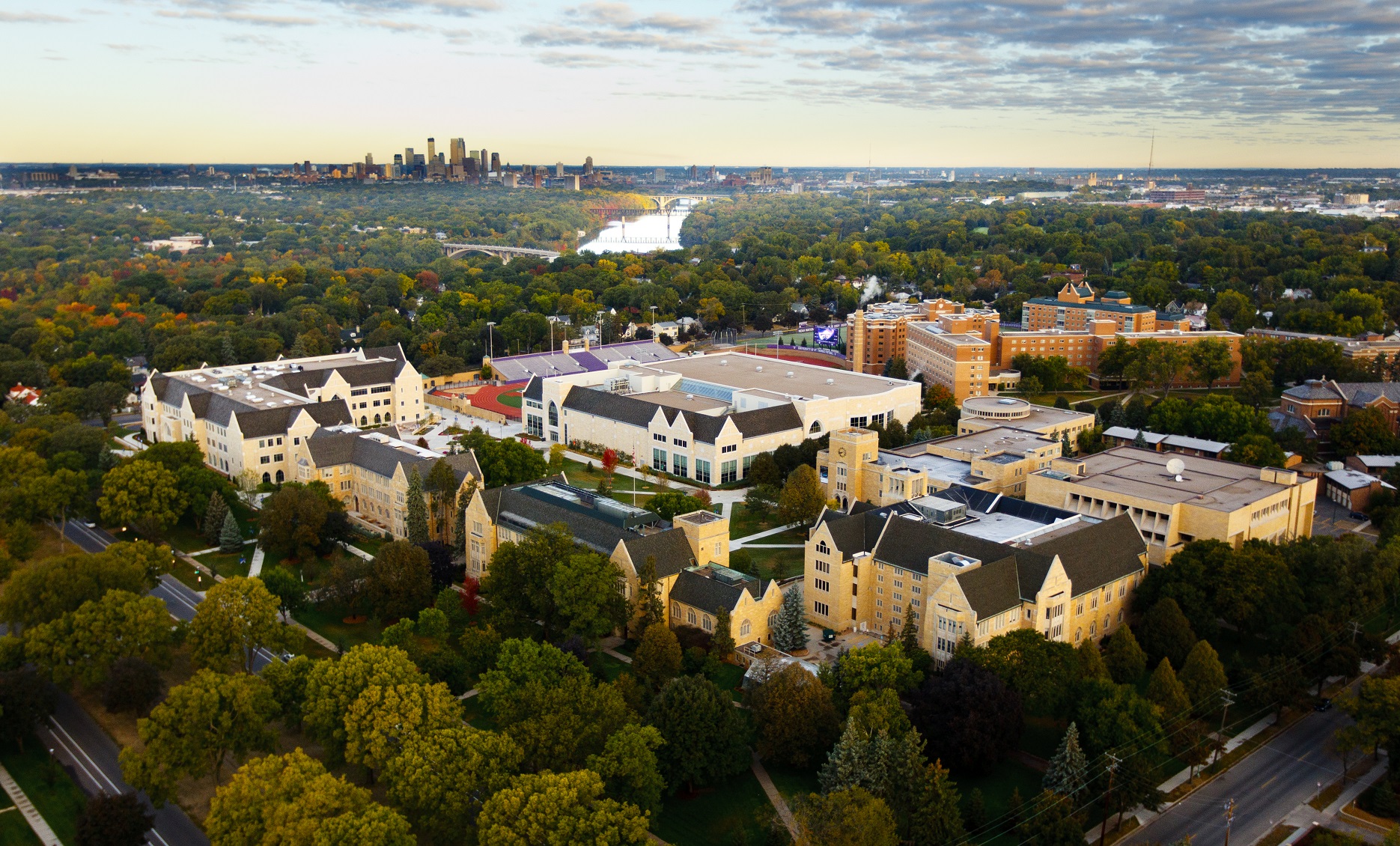 Săn học bổng Mỹ cùng UNIVERSITY OF ST.THOMAS - Đại học tư thục lớn nhất Minnesota