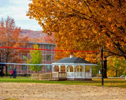 BINGHAMTON UNIVERSITY, SUNNY - #1 Đại học công lập tại New York - Nơi hiện thực hóa giấc mơ ỹ của bạn