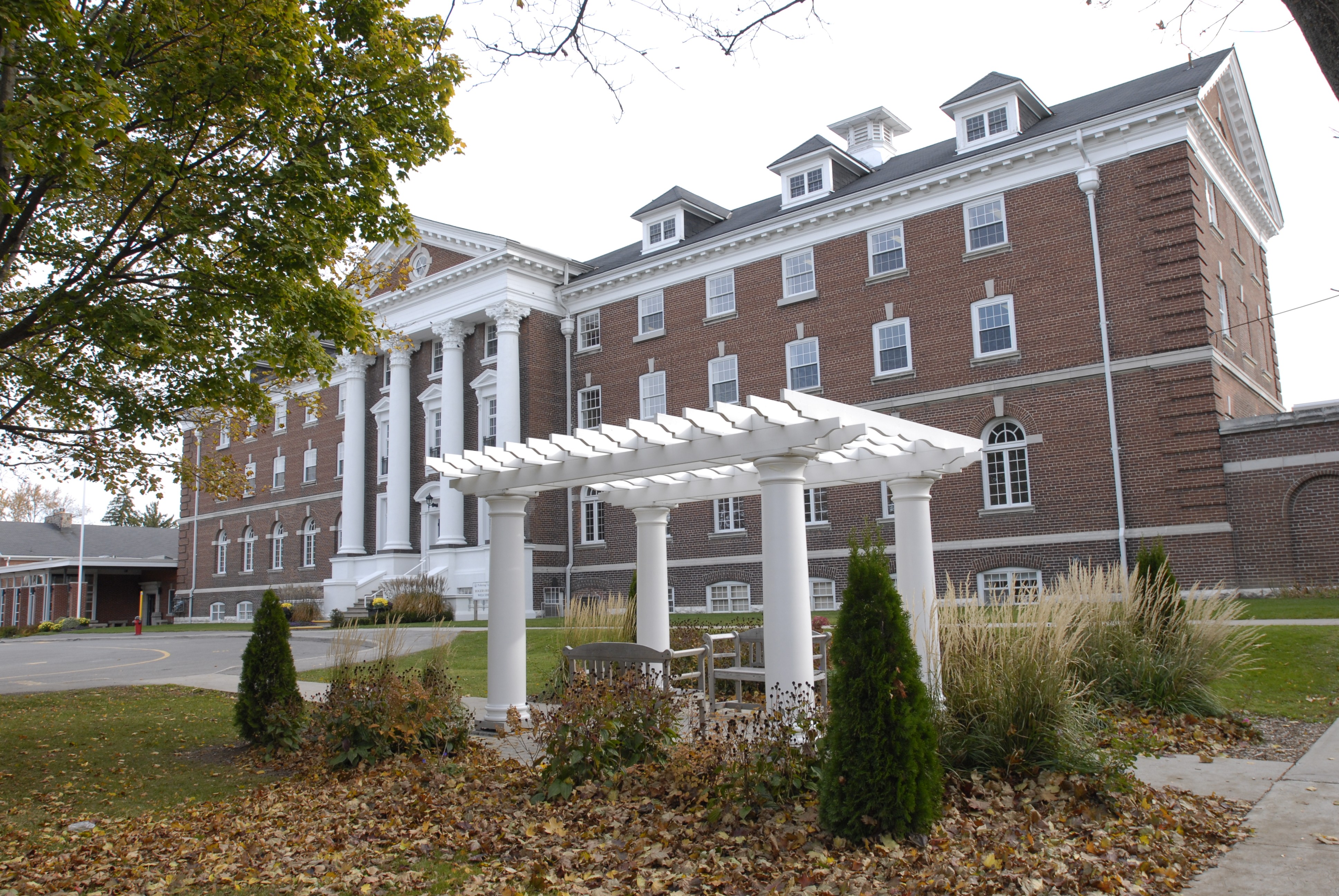 Cơ hội học tập tại trường trung học nội trú xuất sắc top Canada- PICKERING COLLEGE