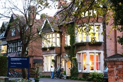 Gặp gỡ đại diện D OVERBROECK S COLLEGE - Trường trung học nội trú hàng đầu anh quốc