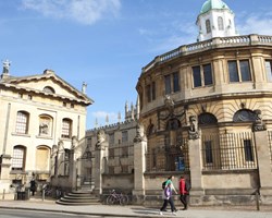 Gặp gỡ đại diện trường OXFORD SIXTH FORM COLLEGE để chinh phục giấc mơ Oxford với học bổng 40%