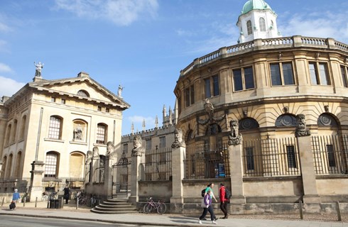Gặp gỡ đại diện trường OXFORD SIXTH FORM COLLEGE để chinh phục giấc mơ Oxford với học bổng 40%