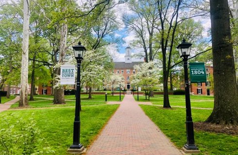 Gặp gỡ đại diện trường OHIO UNIVERSITY - #1 về mức độ hài lòng của sinh viên tại mỹ 