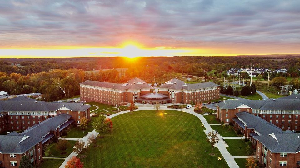Gặp Gỡ Đại Diện Trường MILLERSVILLE UNIVERSITY - Đại Học Công Lập Hàng Đầu Bắc Mỹ