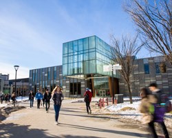 Top 8 Trường Đại học tốt nhất ở Canada 2024