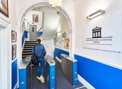 Guildhouse School - Đi học tại trung tâm thủ đô London với học bổng lên đến 50%