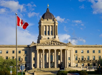 Canada thắt chặt quy định cấp Giấy phép việc làm cho Sinh viên quốc tế