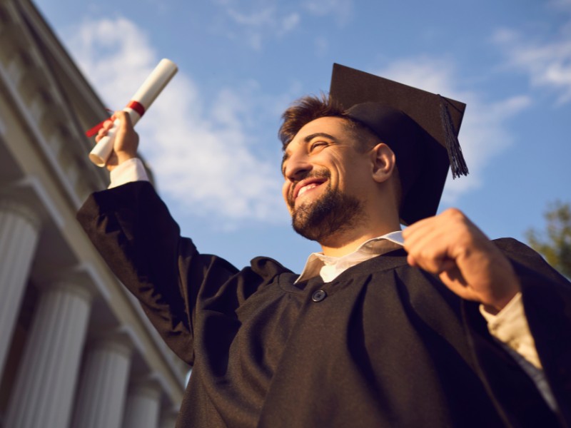 Thực hư chuyện du học Tiến sĩ tại Mỹ nhận học bổng 100%