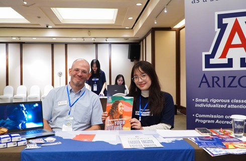 TIN ĐỘC QUYỀN CHO GEN Z: Capstone Education chính thức tuyển Đại sứ truyền thông Triển lãm du học mùa thu 2025