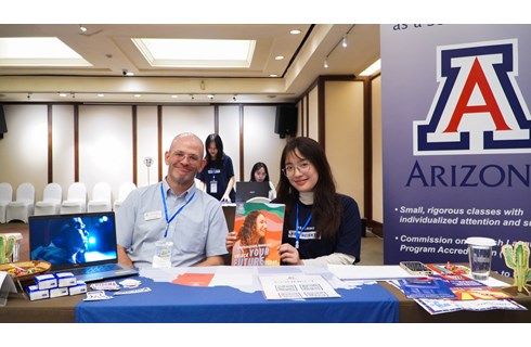 TIN ĐỘC QUYỀN CHO GEN Z: Capstone Education chính thức tuyển Đại sứ truyền thông Triển lãm du học mùa thu 2025