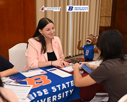 Boise State University – Đại học nghiên cứu đổi mới tại trung tâm công nghệ Idaho (Mỹ)