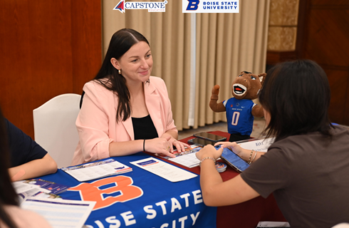 Boise State University – Đại học nghiên cứu đổi mới tại trung tâm công nghệ Idaho (Mỹ)